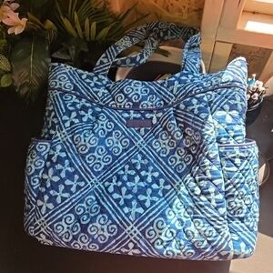 Vera Bradley Medium Pleated Blue tote purse bag retired print Navy blue Pattern